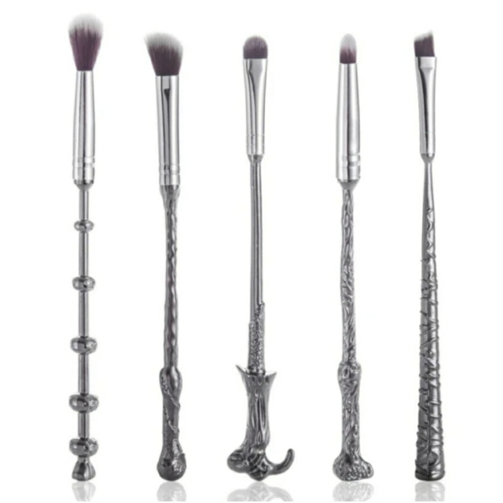 NEW 5 pc Harry Potter makeup brush set